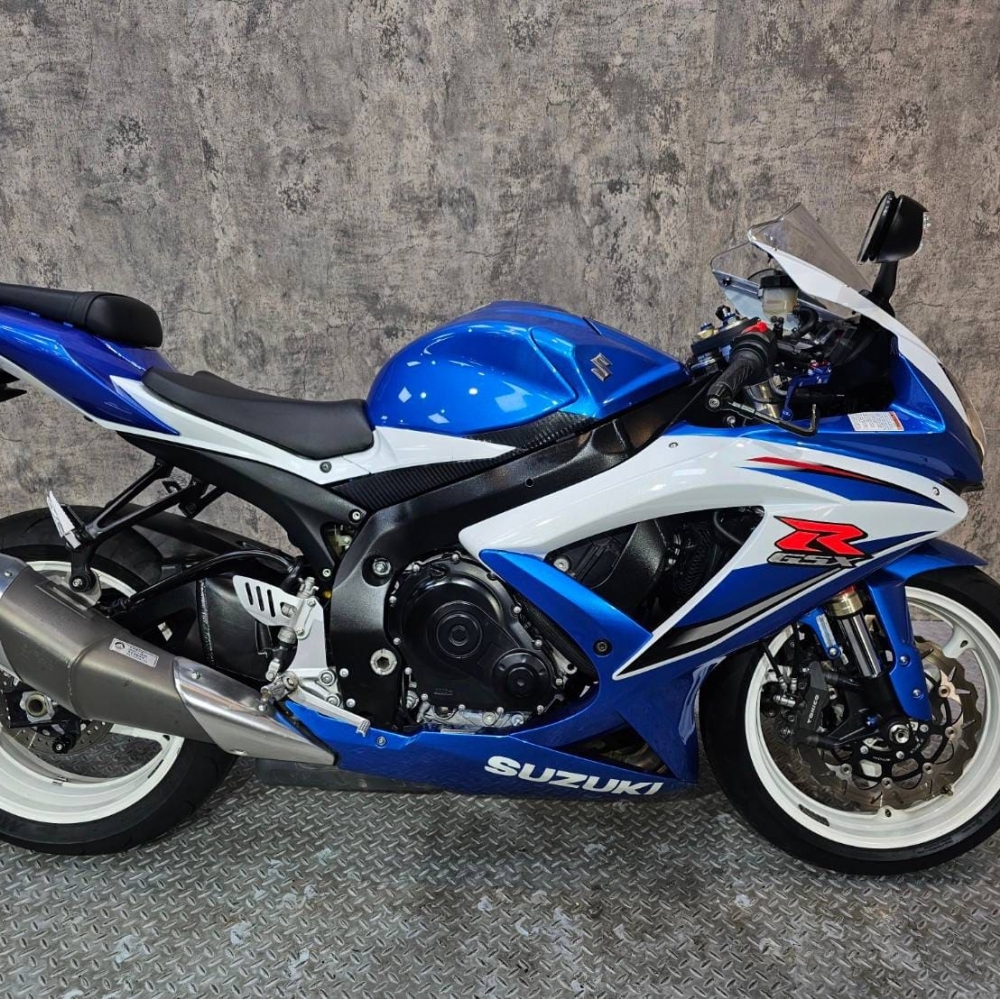 【2008 SUZUKI GSX-R600】