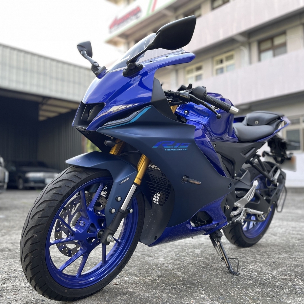 【2022 YAMAHA YZF-R15】