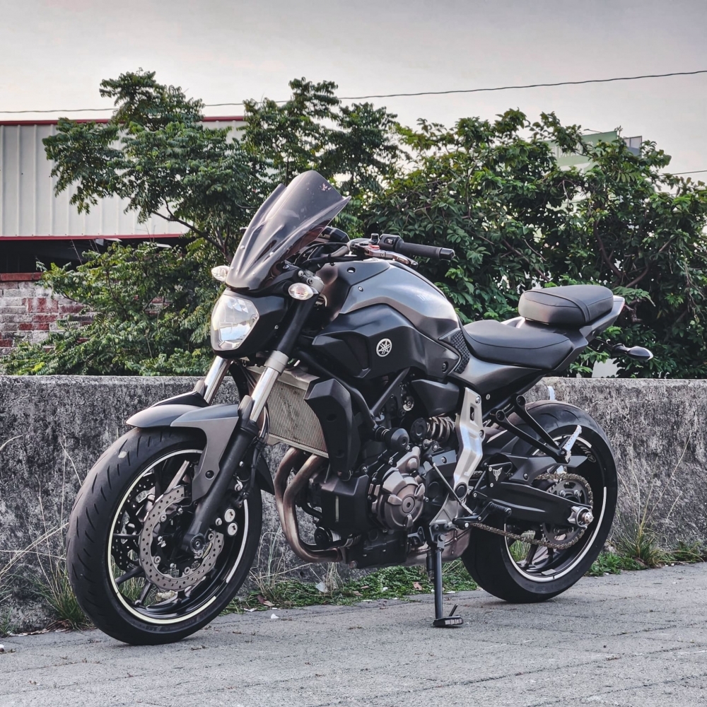 【2015 YAMAHA MT-07】