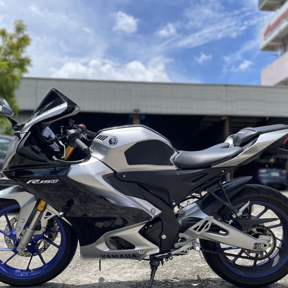 【2023 YAMAHA YZF-R15M】