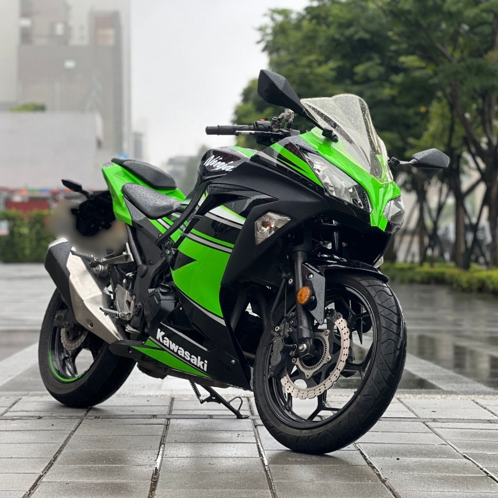 【2017 KAWASAKI NINJA300】