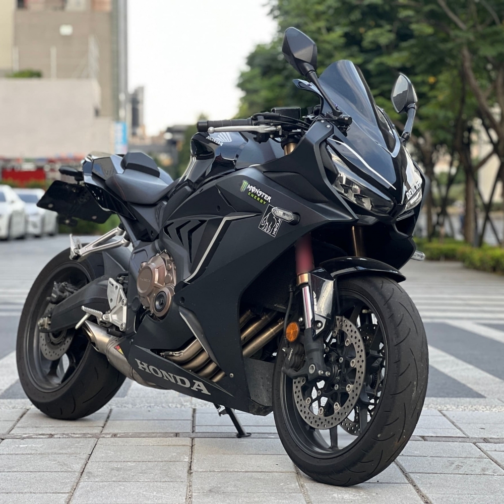 【2021 HONDA CBR650R】