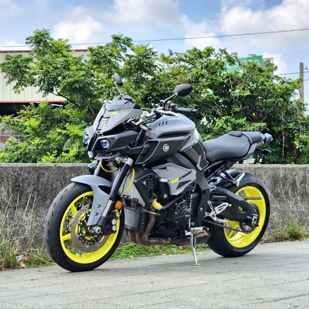 【2016 YAMAHA MT-10】