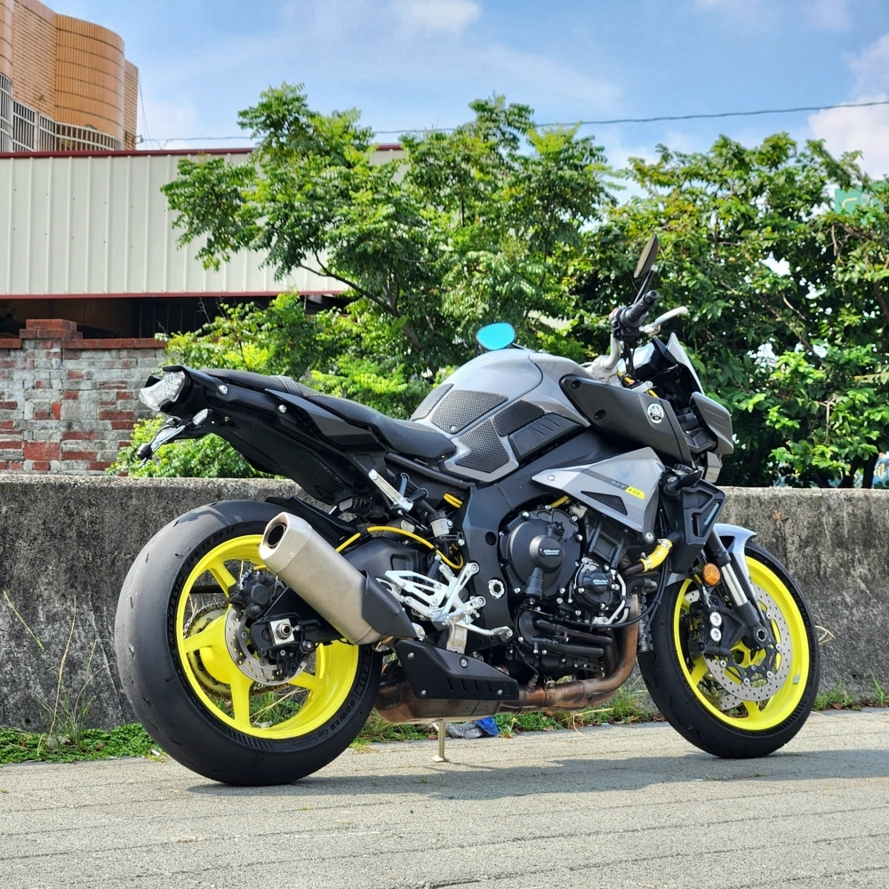 【2016 YAMAHA MT-10】