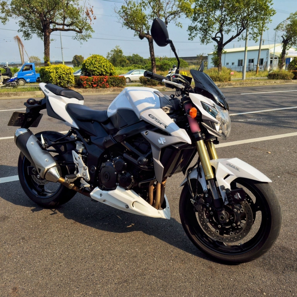 【2016 SUZUKI GSX750 ABS】