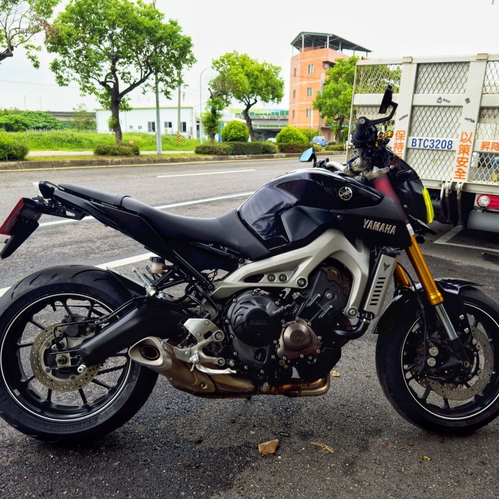 【2015 YAMAHA MT-09 ABS】