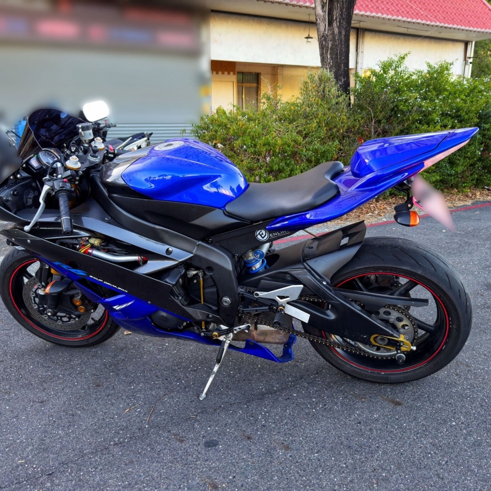 【2006 YAMAHA YZF-R6】