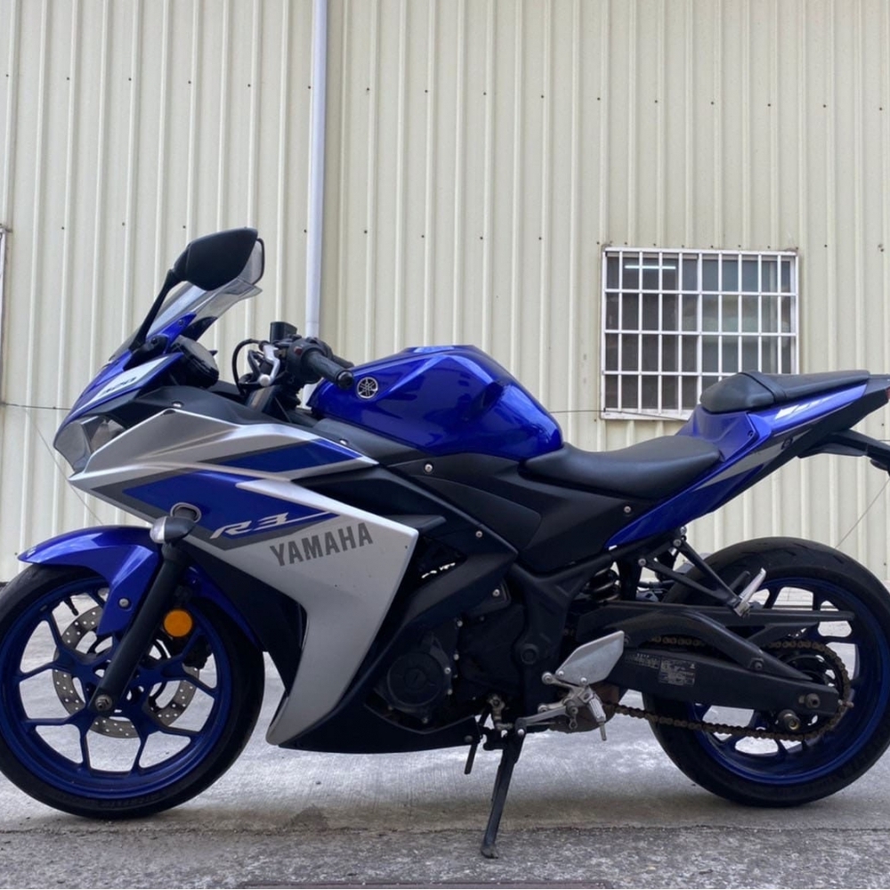 【2015 YAMAHA YZF-R3】