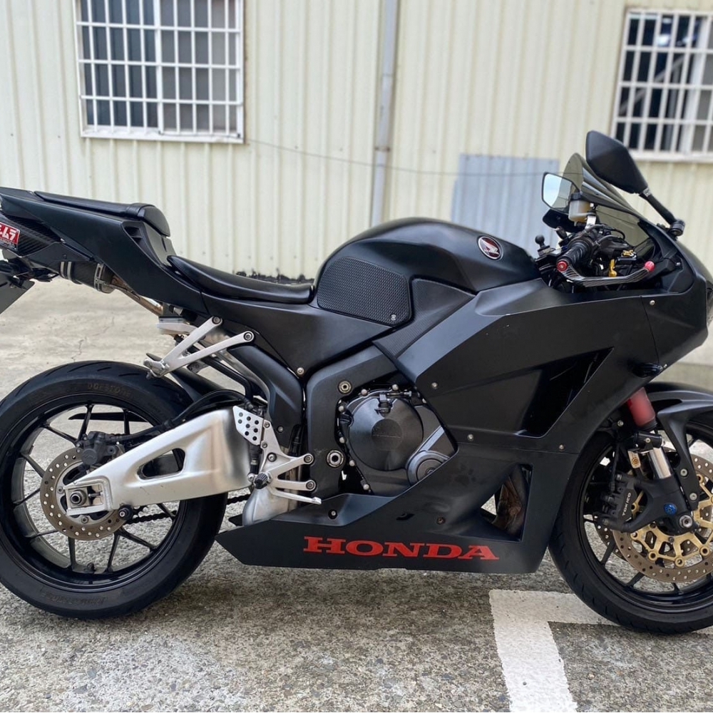 【2013 HONDA CBR600RR】