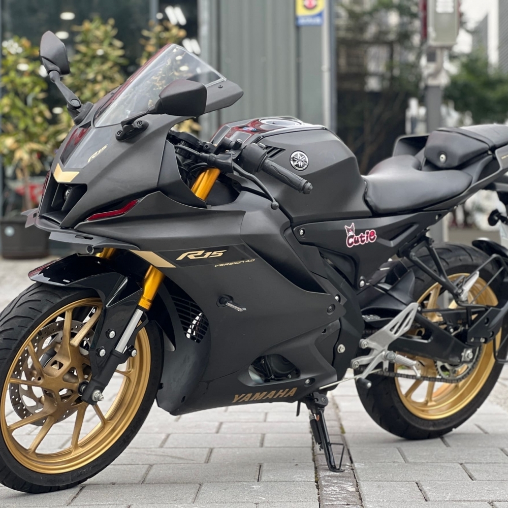 【2023 YAMAHA YZF-R15】