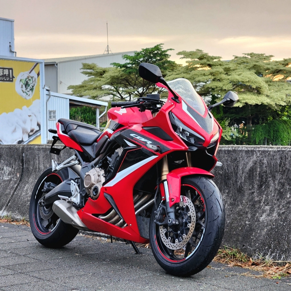 【2021 HONDA CBR650R】