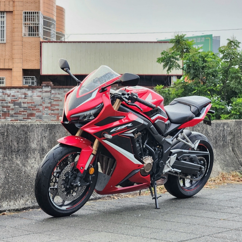 【2021 HONDA CBR650R】