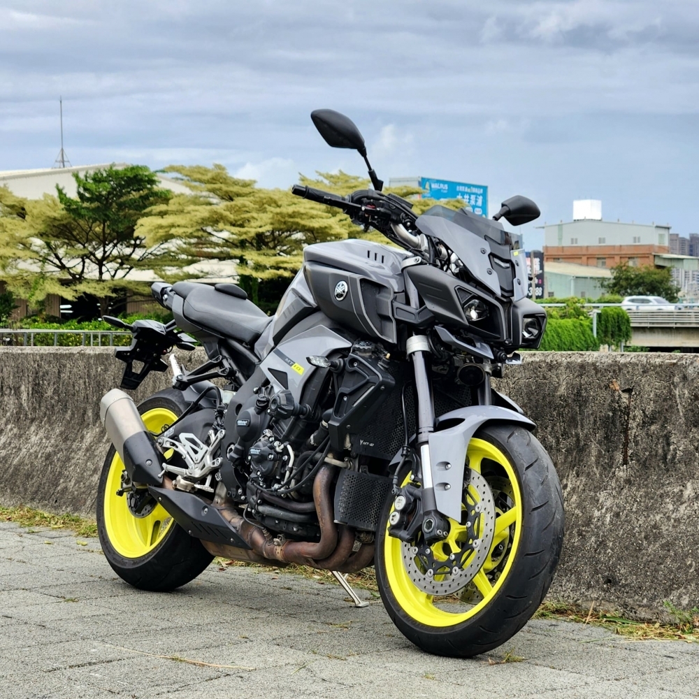 【2016 YAMAHA MT-10】