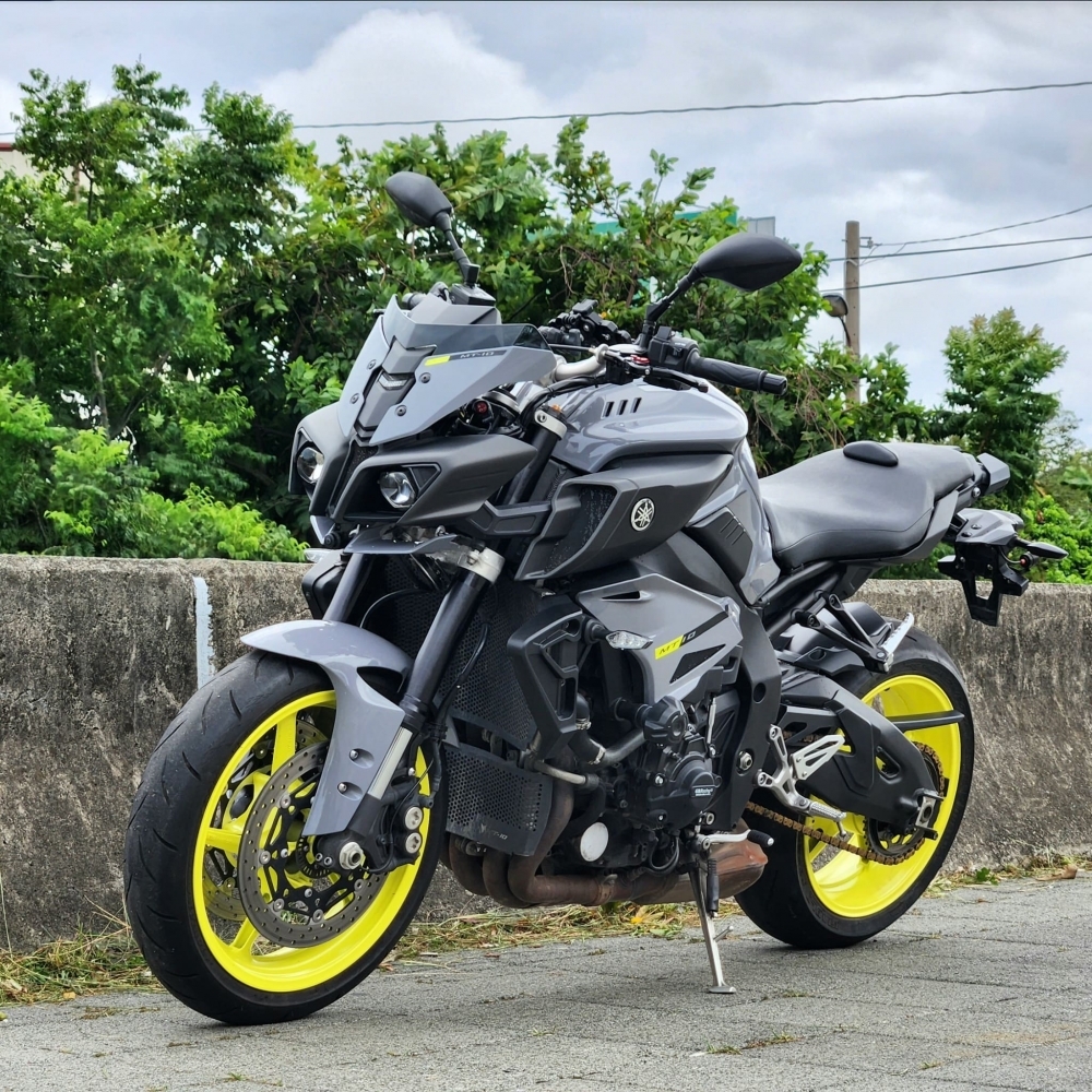 【2016 YAMAHA MT-10】