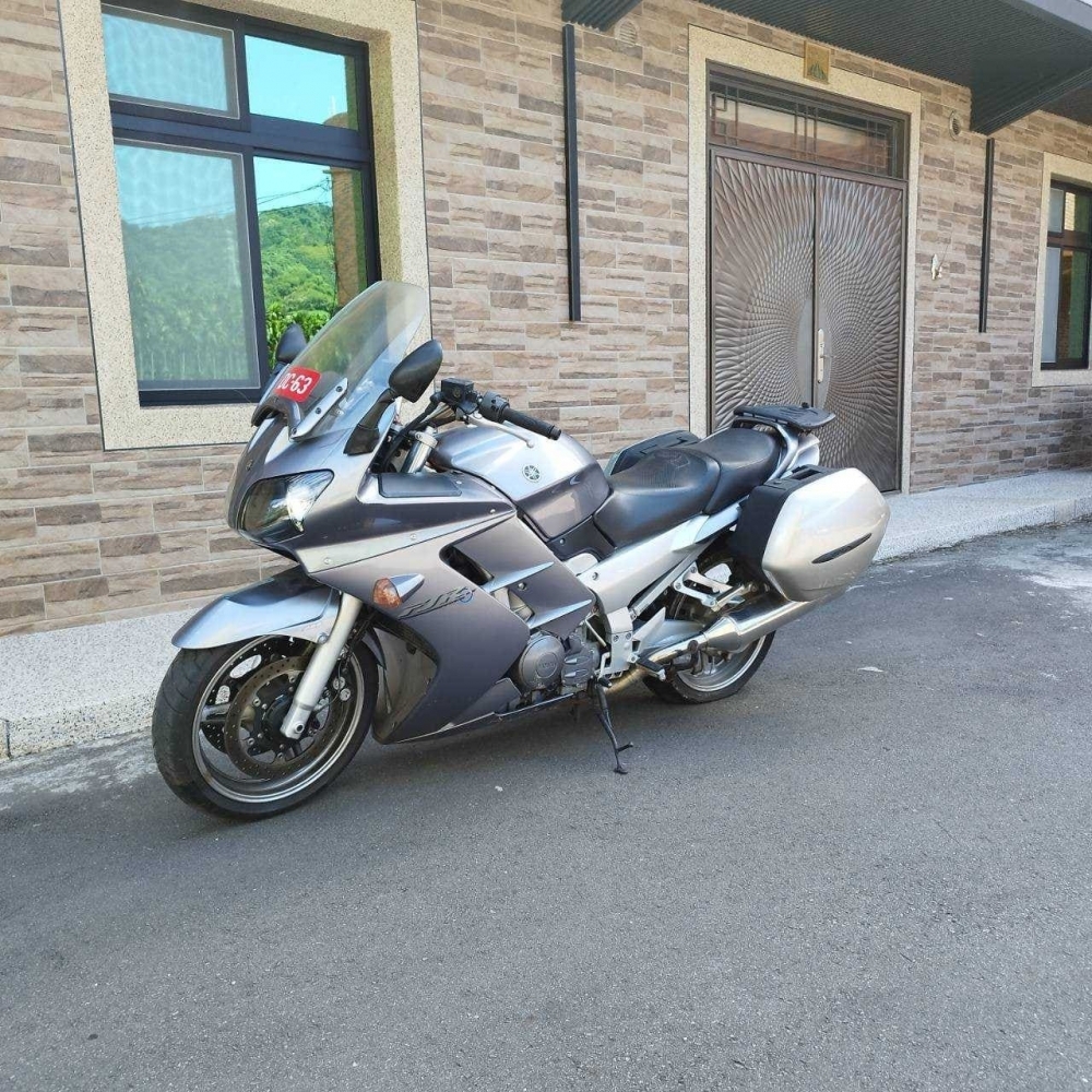 【2004 YAMAHA FJR1300】