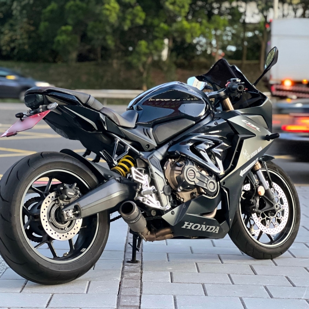 【2021 HONDA CBR650R】