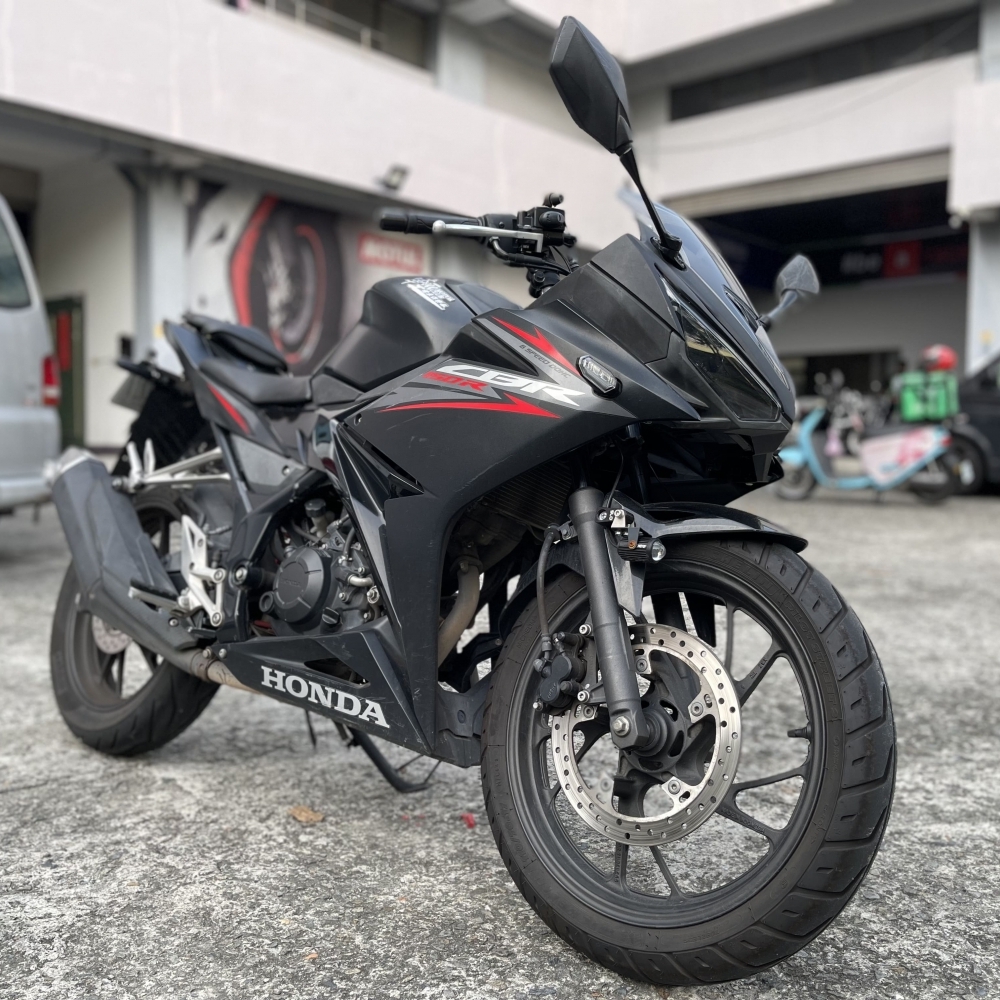 【2018 HONDA CBR150R】