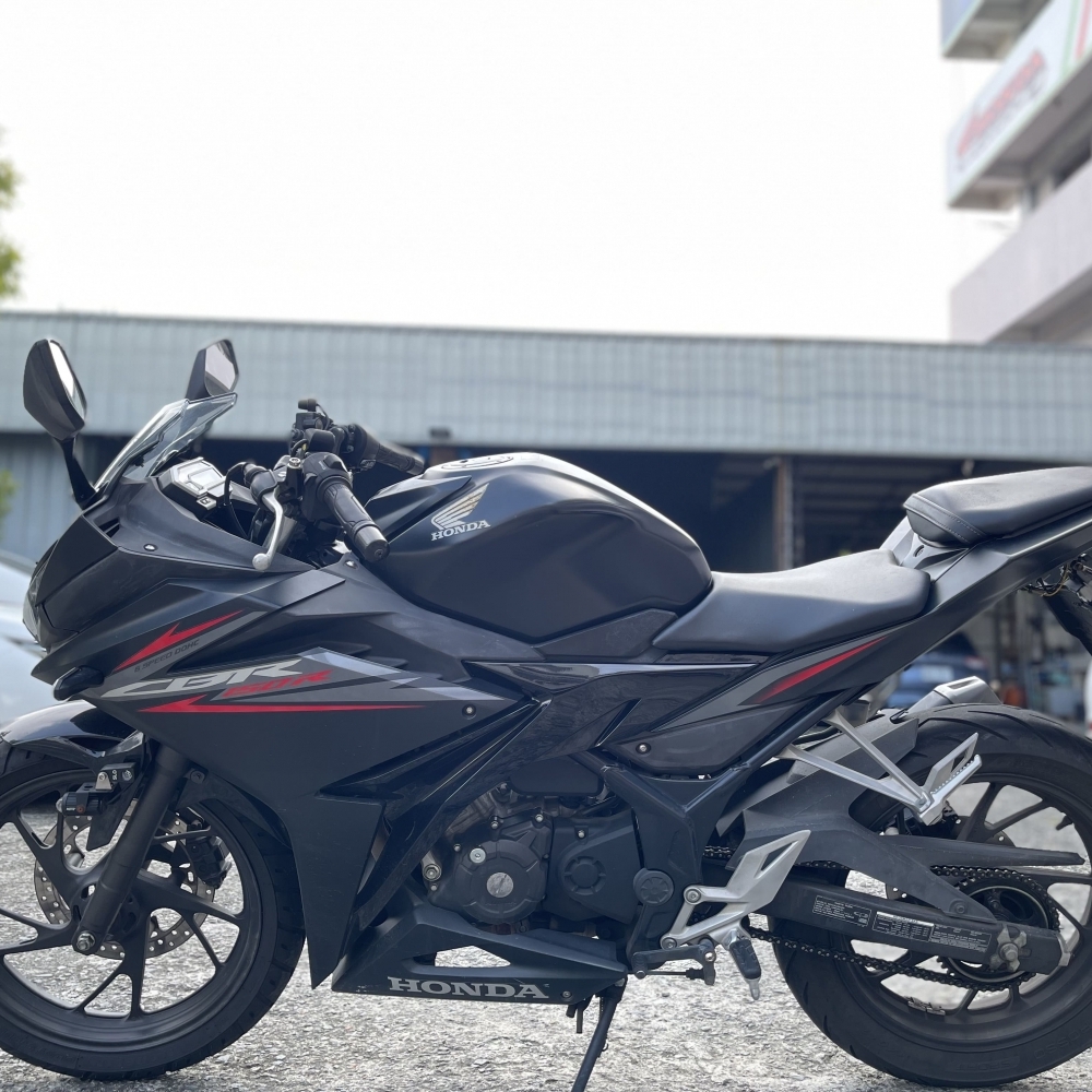 【2018 HONDA CBR150R】