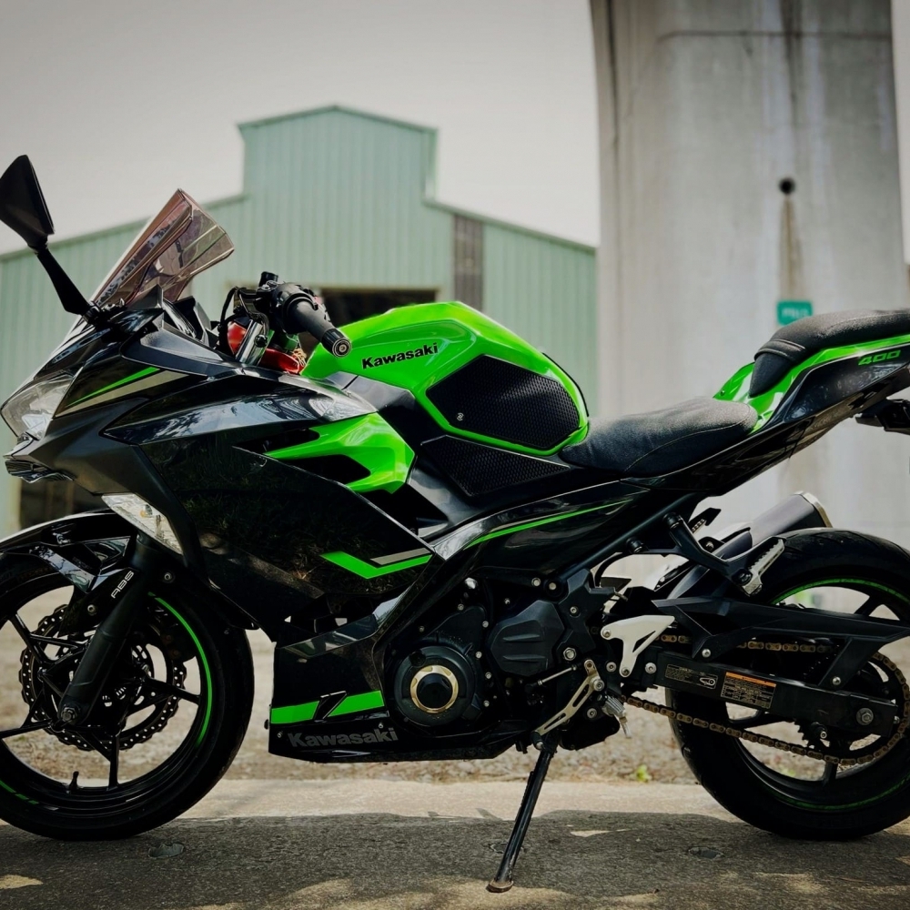 【2019 KAWASAKI NINJA400】