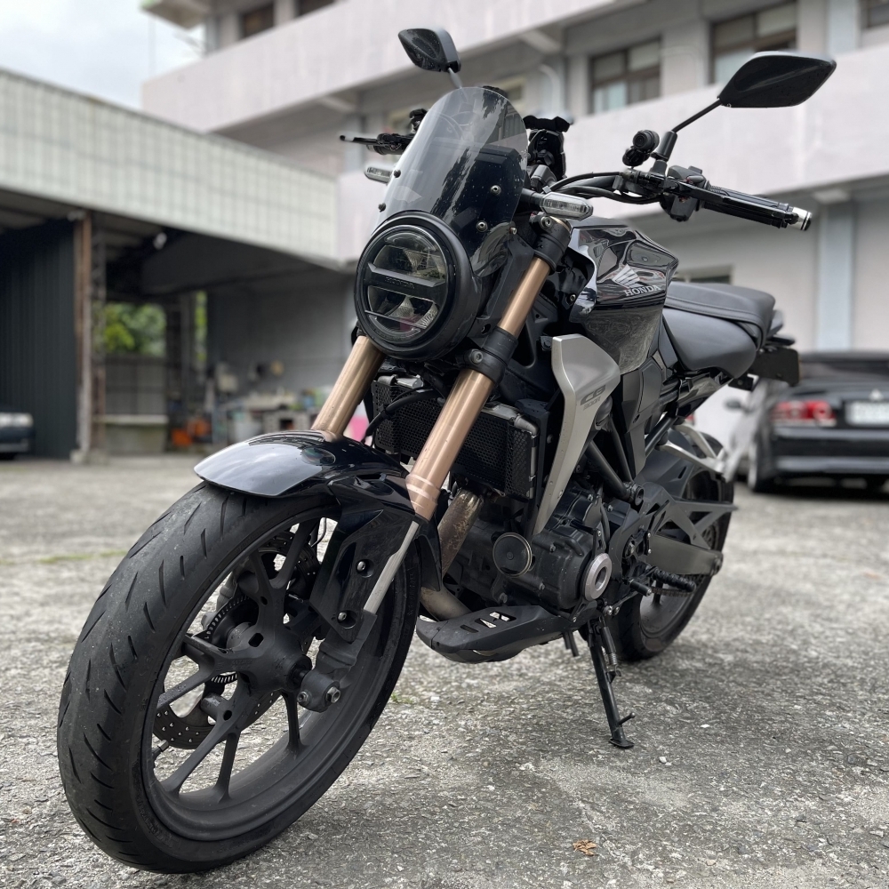 【2019 HONDA CB300R】