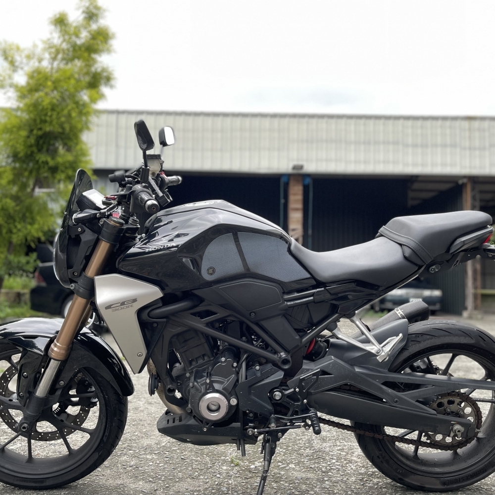 【2019 HONDA CB300R】