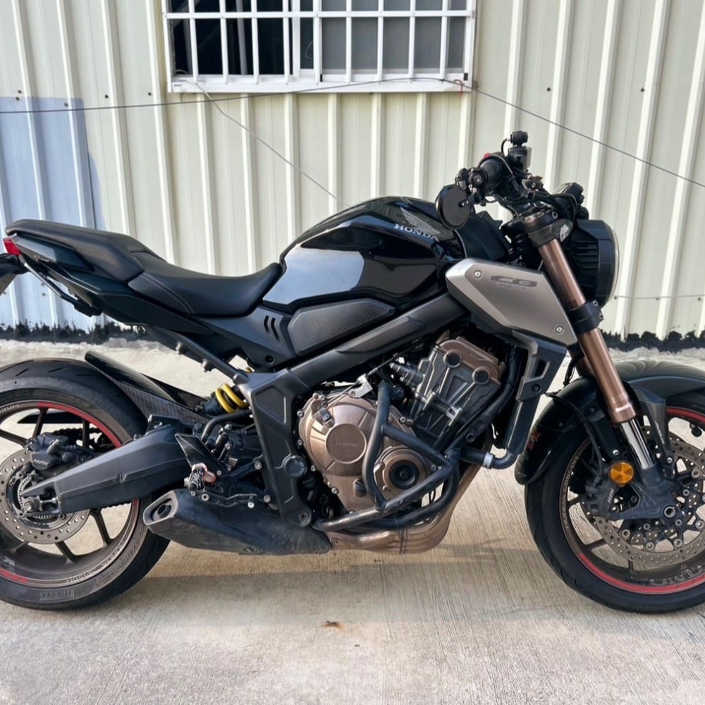 【2019 HONDA CB650R】