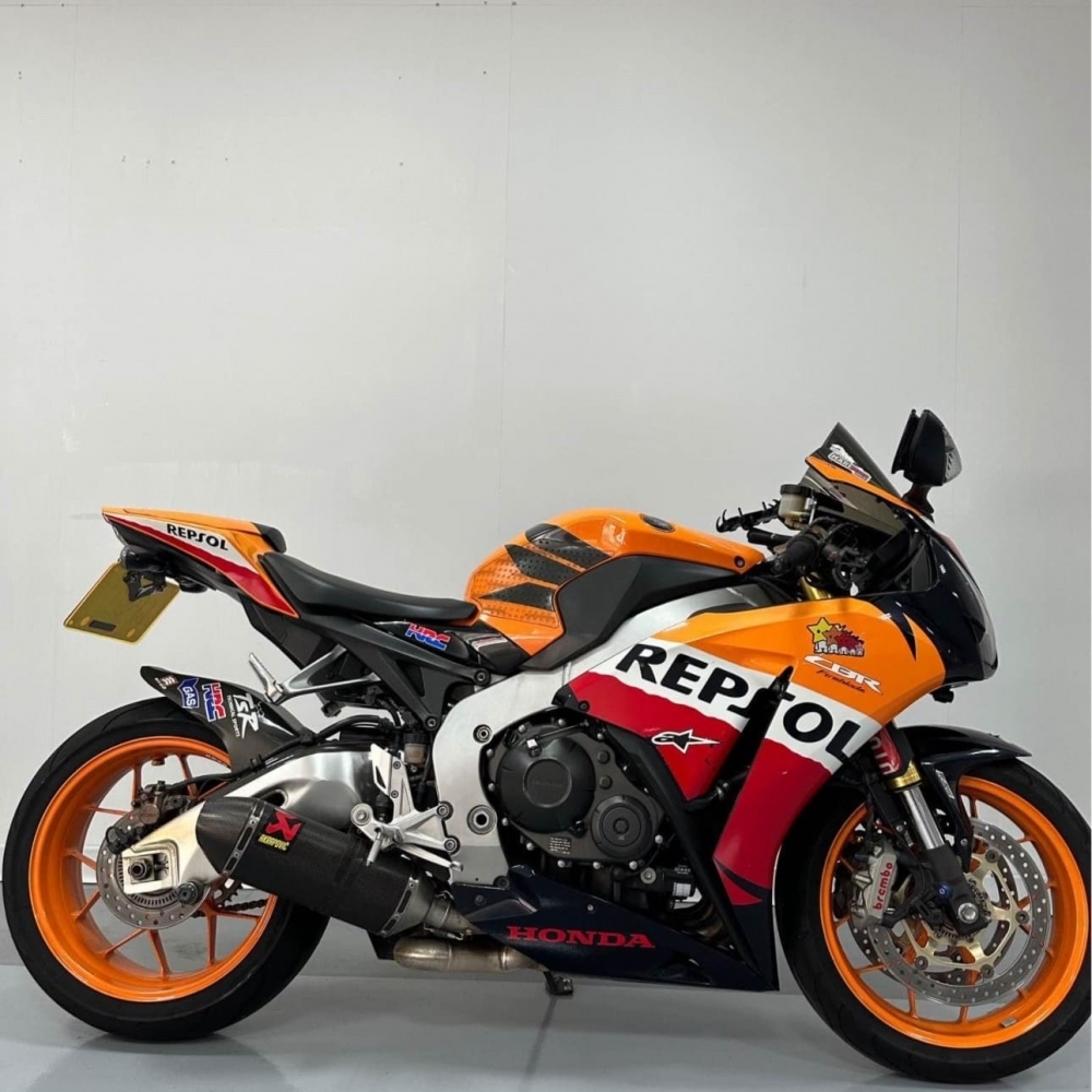 【2013 HONDA CBR1000RR ABS】