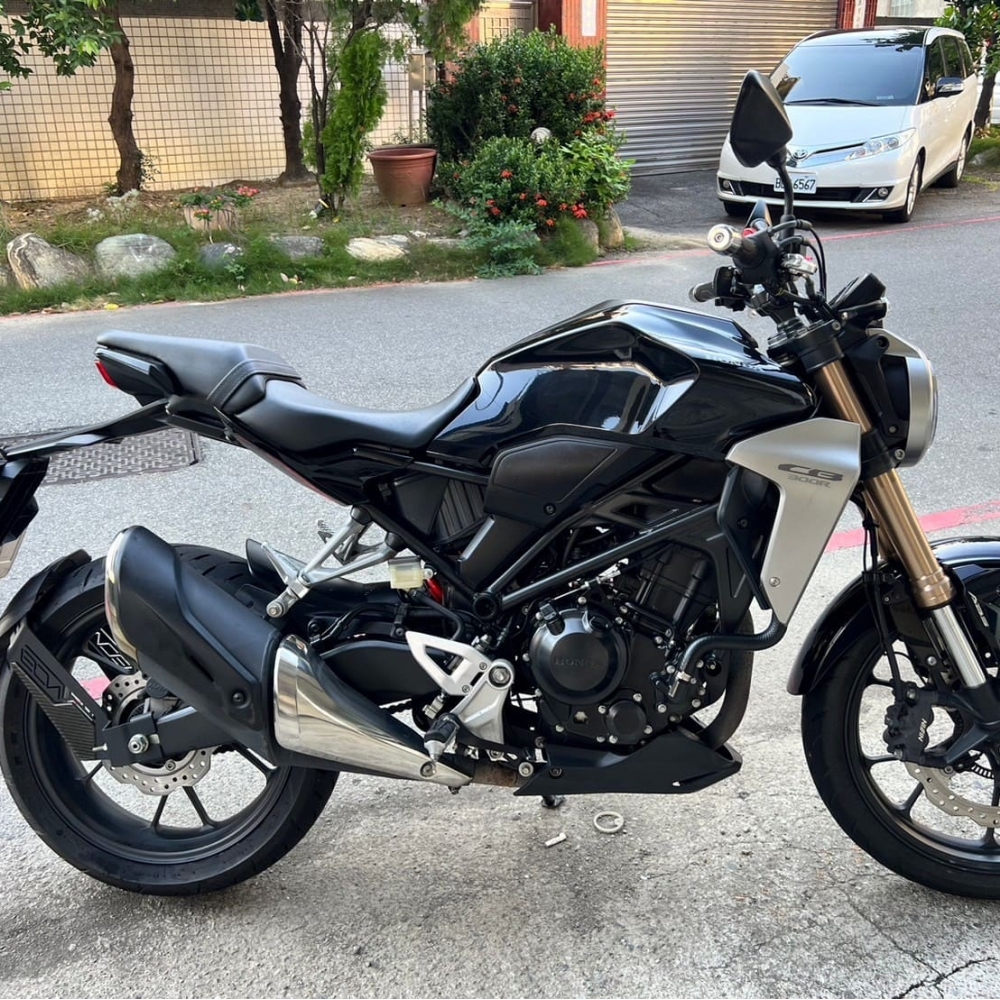 【2019 HONDA CB300R】