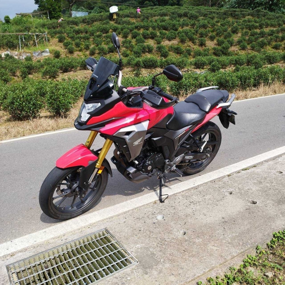 【2022 HONDA CB200X】