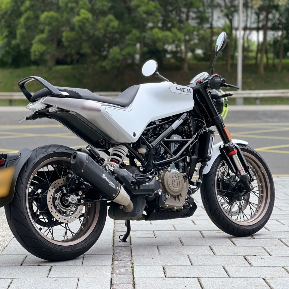 【2022 HUSQVARNA VITPILEN401】