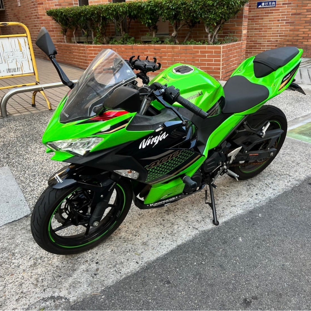 【2020 KAWASAKI NINJA400】