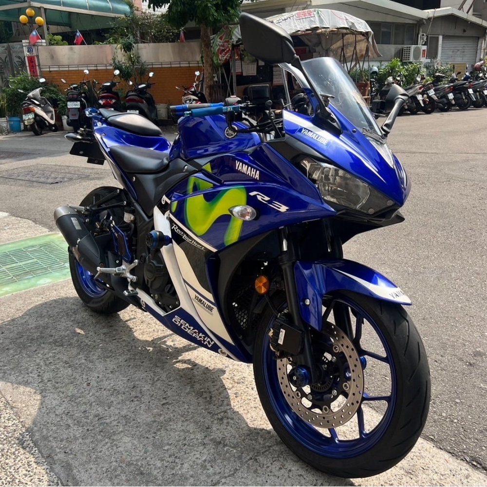 【2015 YAMAHA YZF-R3】