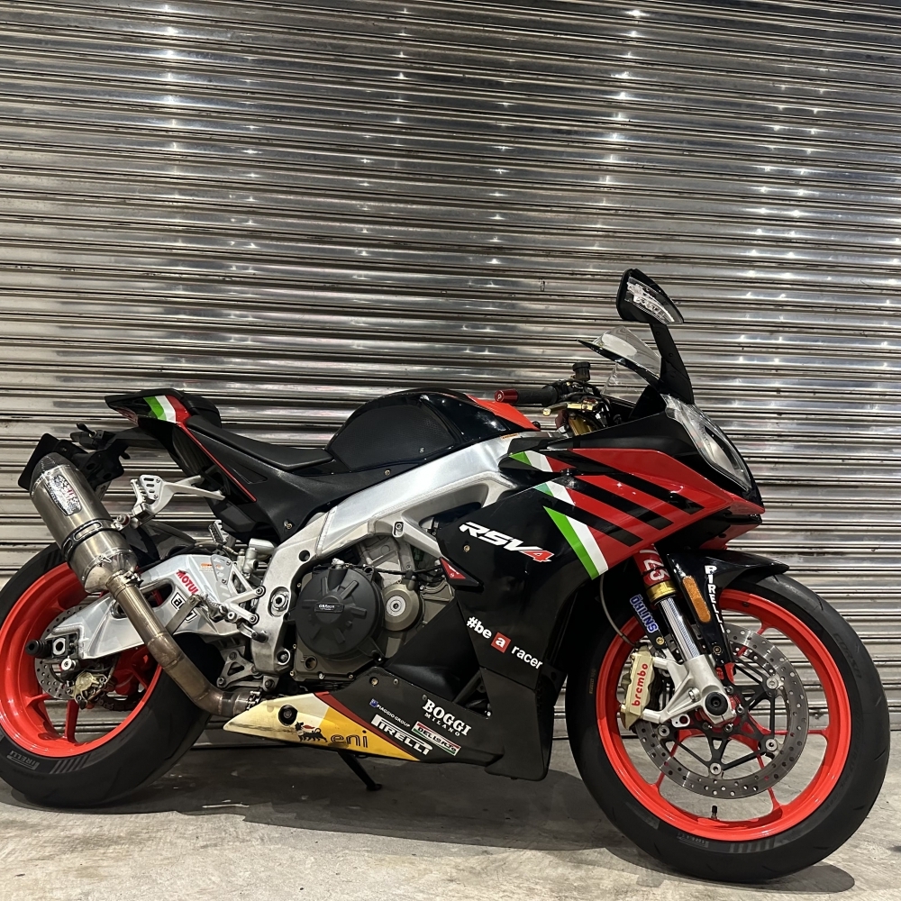 【2009 APRILIA RSV4FACTORY】