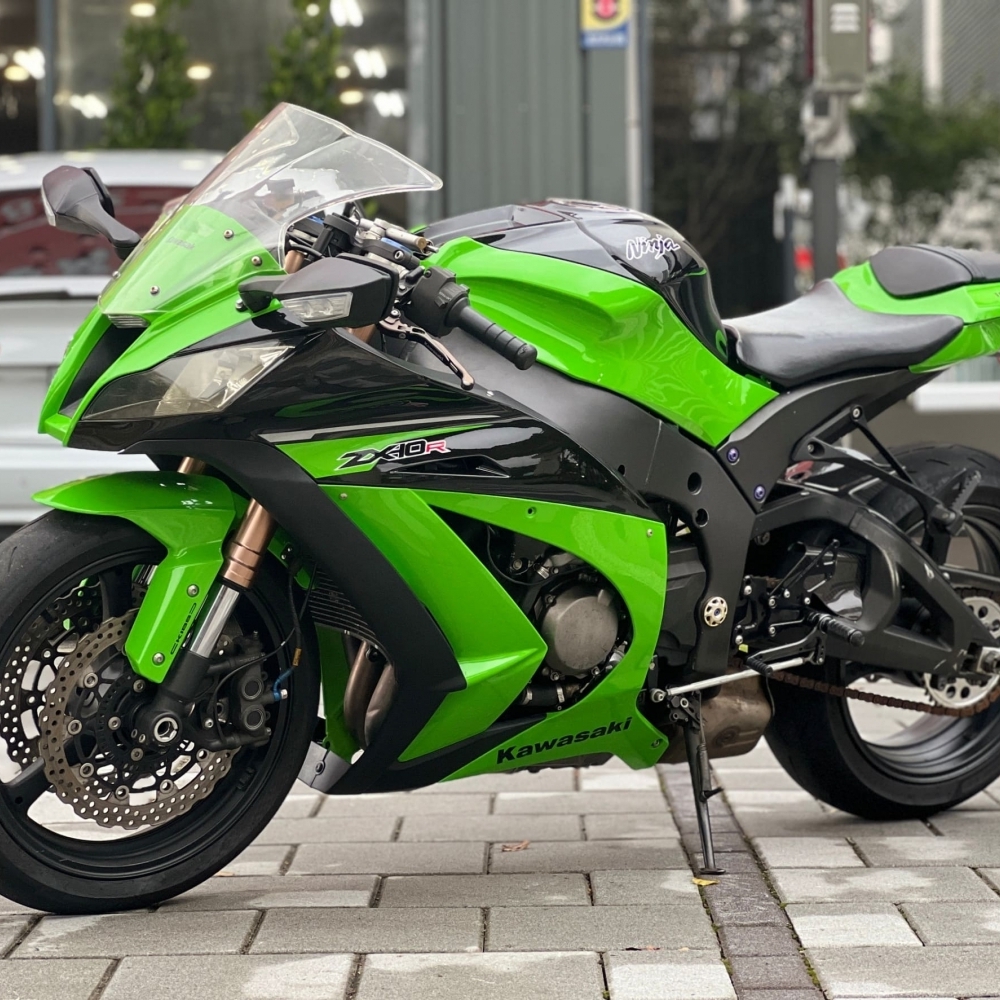 【2011 KAWASAKI ZX-10R】