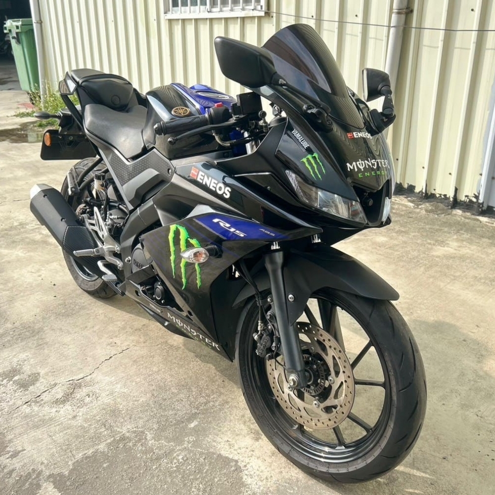 【2019 YAMAHA YZF-R15】