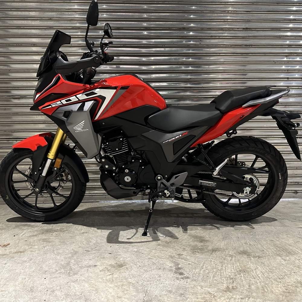 【2024 HONDA CB200X】