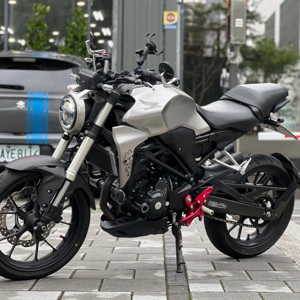 【2019 HONDA CB300R】