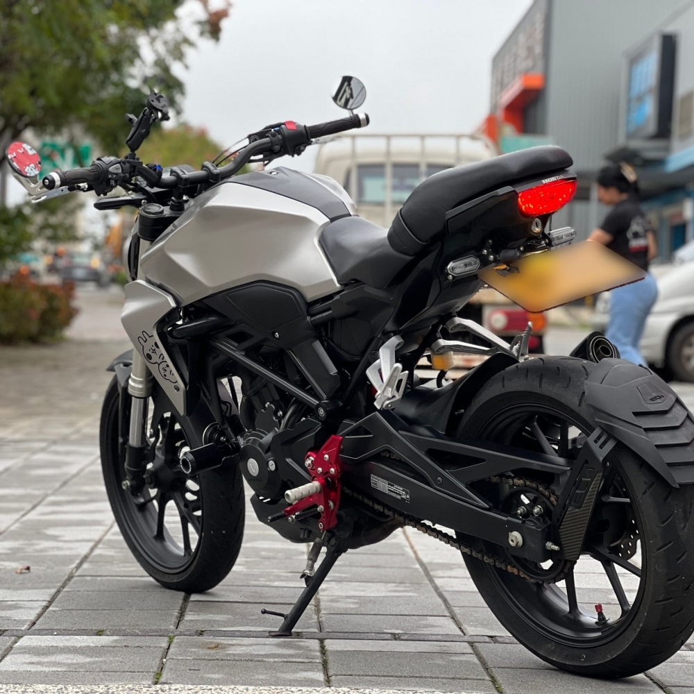 【2019 HONDA CB300R】