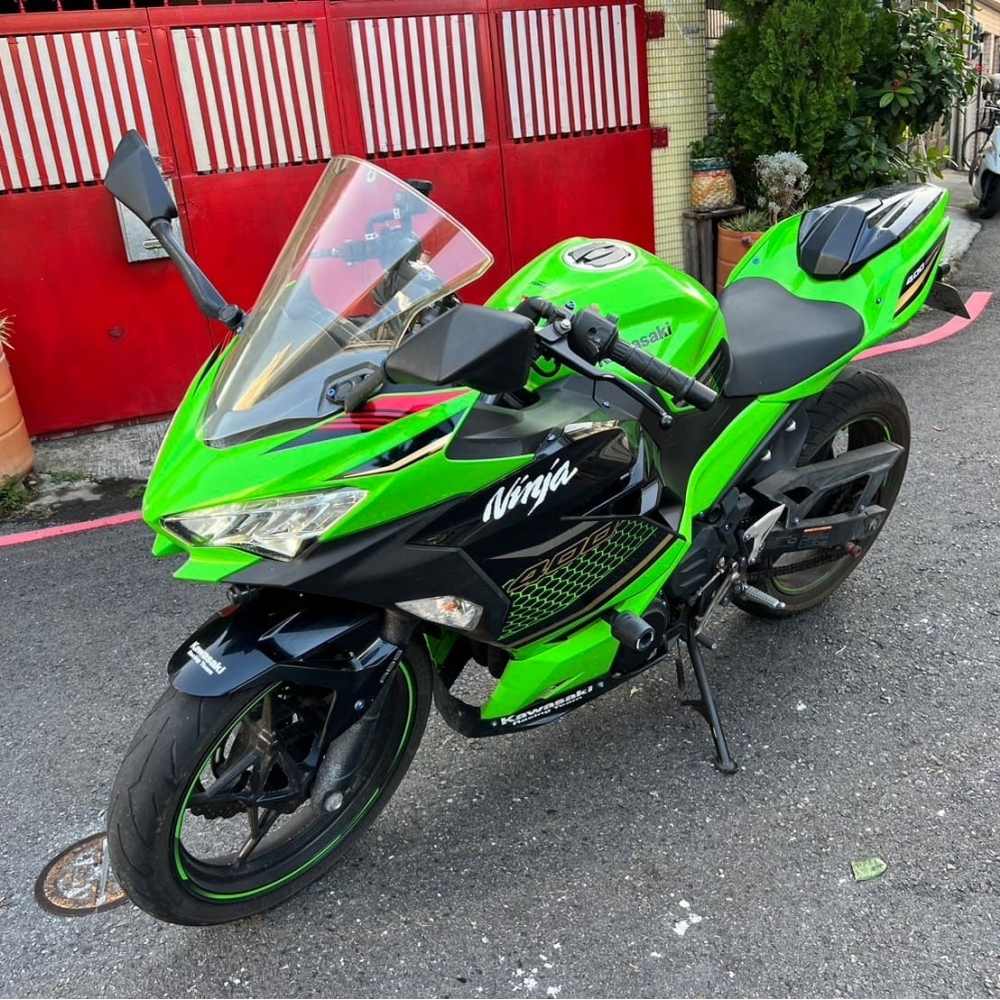 【2020 KAWASAKI NINJA400】