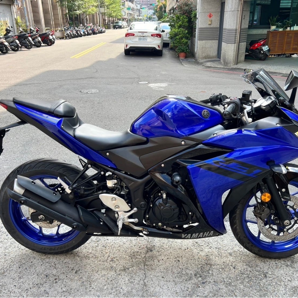 【2018 YAMAHA YZF-R3】