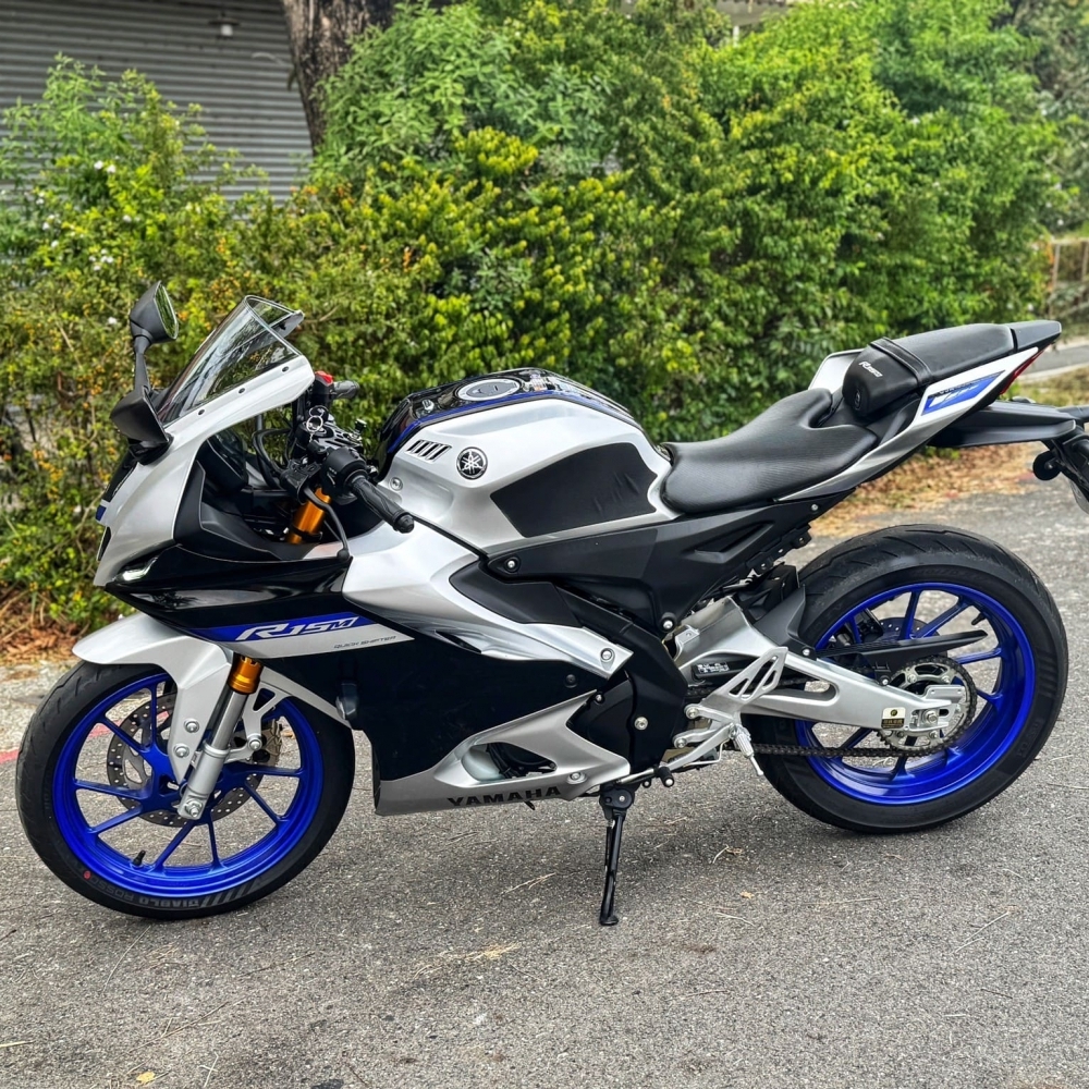 【2023 YAMAHA YZF-R15 V4 TFT】