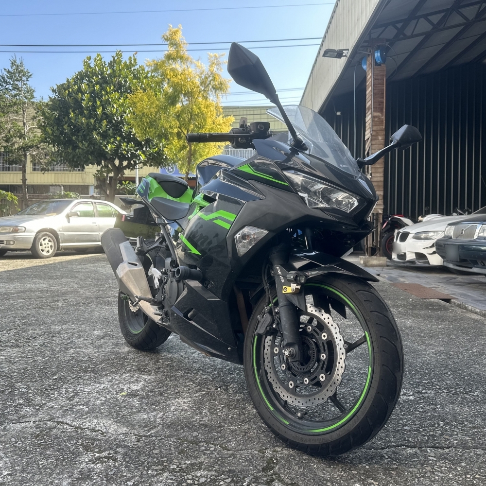 【2019 KAWASAKI NINJA400】