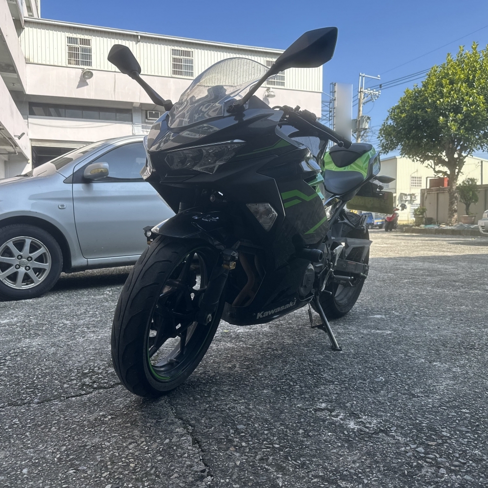 【2019 KAWASAKI NINJA400】