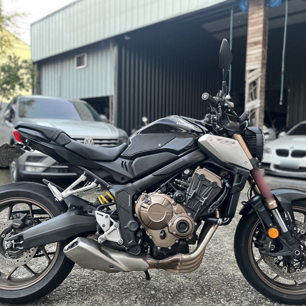 【2019 HONDA CB650R】