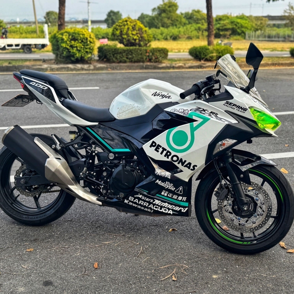 【2018 KAWASAKI NINJA400】