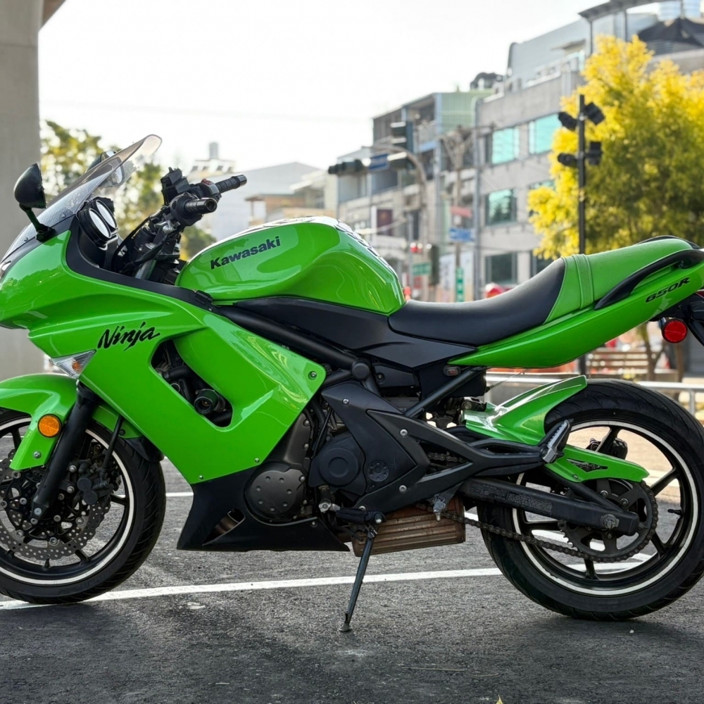 【2008 KAWASAKI ER-6f】