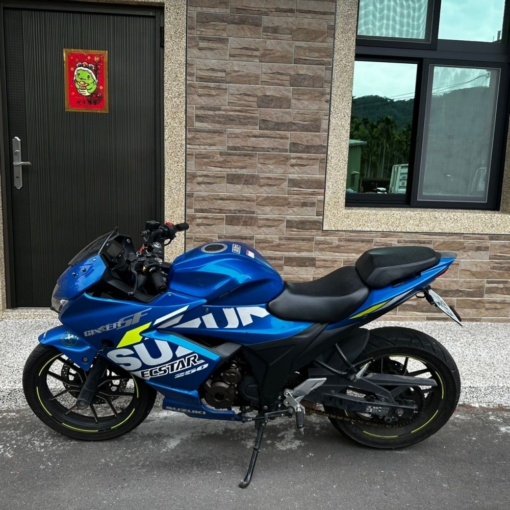 【2019 SUZUKI GIXXER SF250】