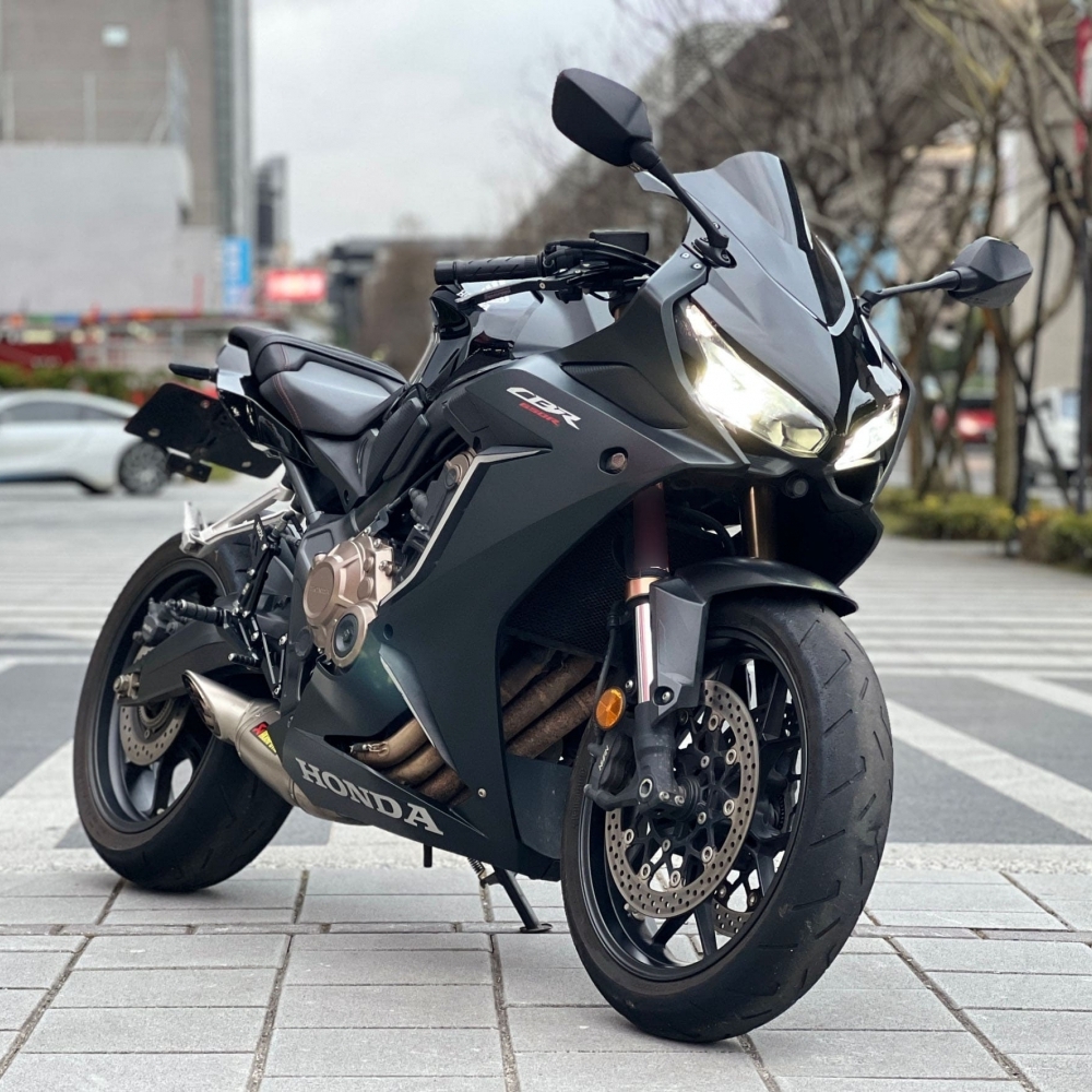 【2021 HONDA CBR650R】