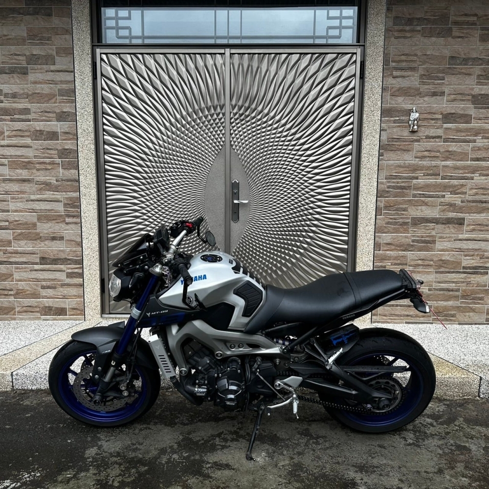 【2015 YAMAHA MT-09】