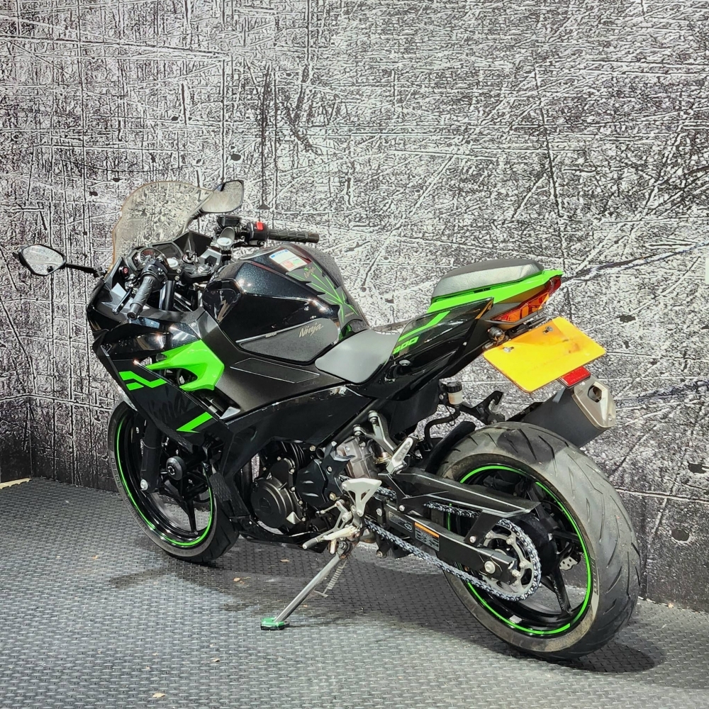 【2020 KAWASAKI NINJA400】